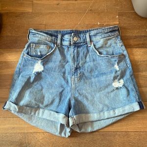 H&M— High Waisted Shorts— Size 10